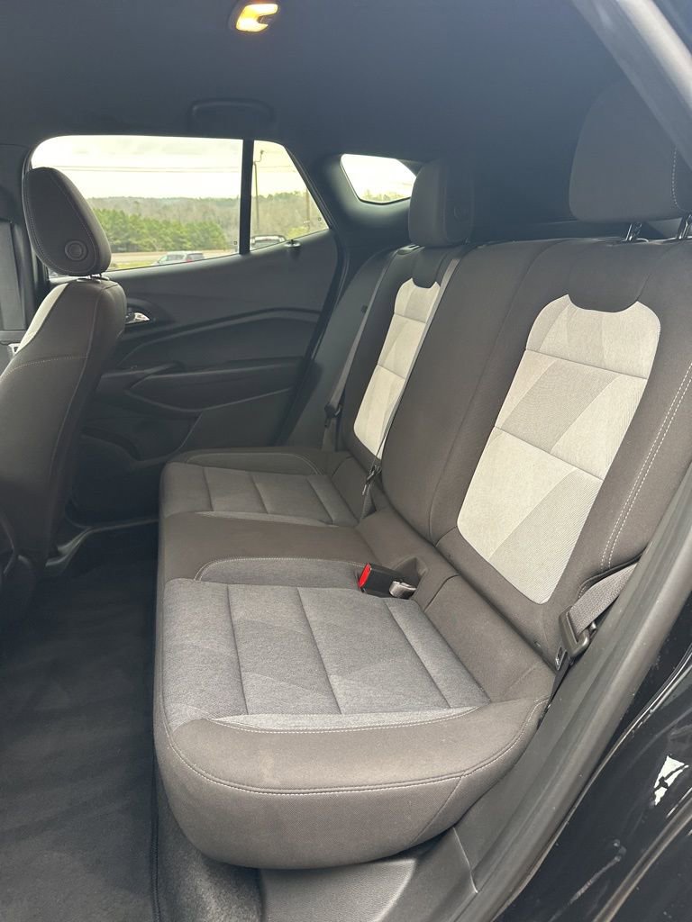 Used 2024 Chevrolet Trax RS image 12