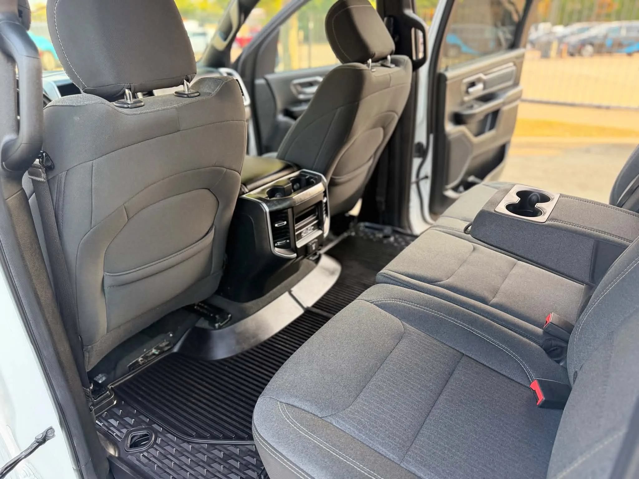 Used 2019 RAM 1500 Big Horn AWD/4WD image 23