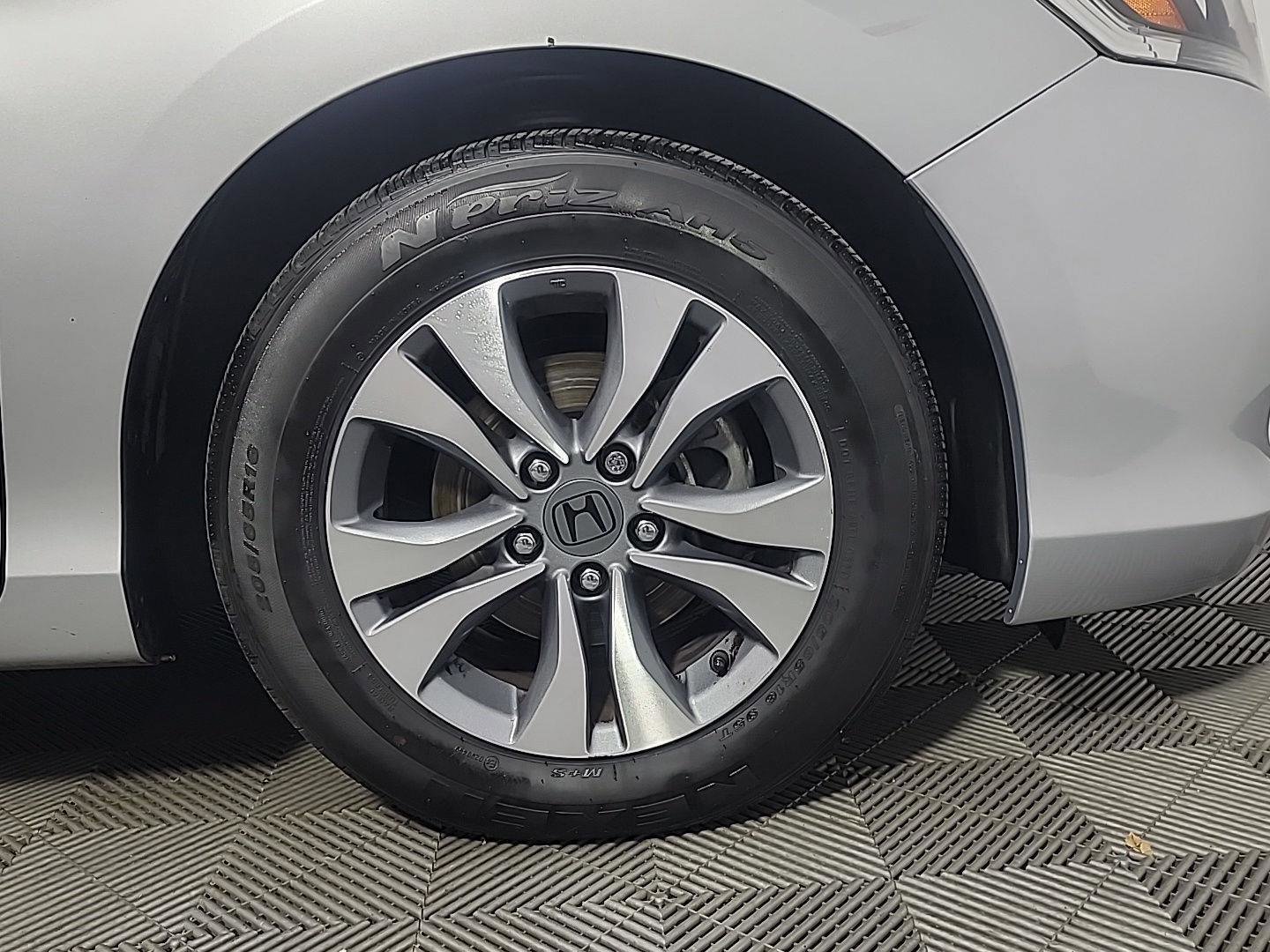 Used 2014 Honda Accord LX image 4