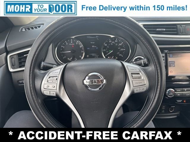 Used 2016 Nissan Rogue SV w/ SV Premium Package image 14