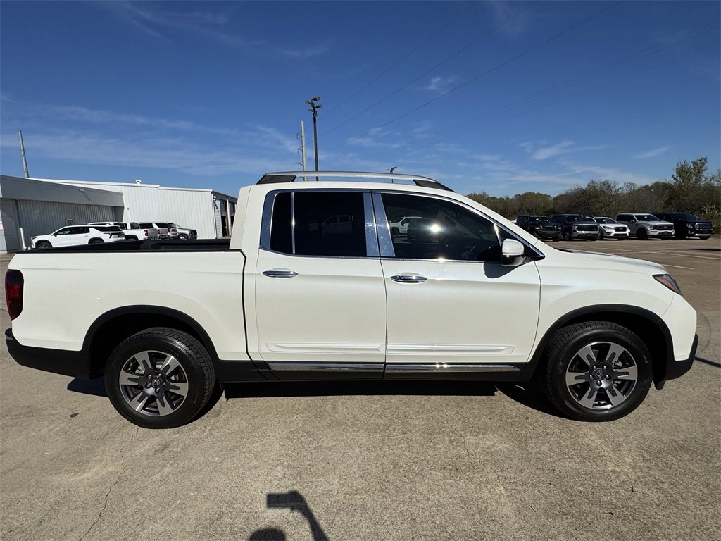 Used 2017 Honda Ridgeline RTL-E image 3