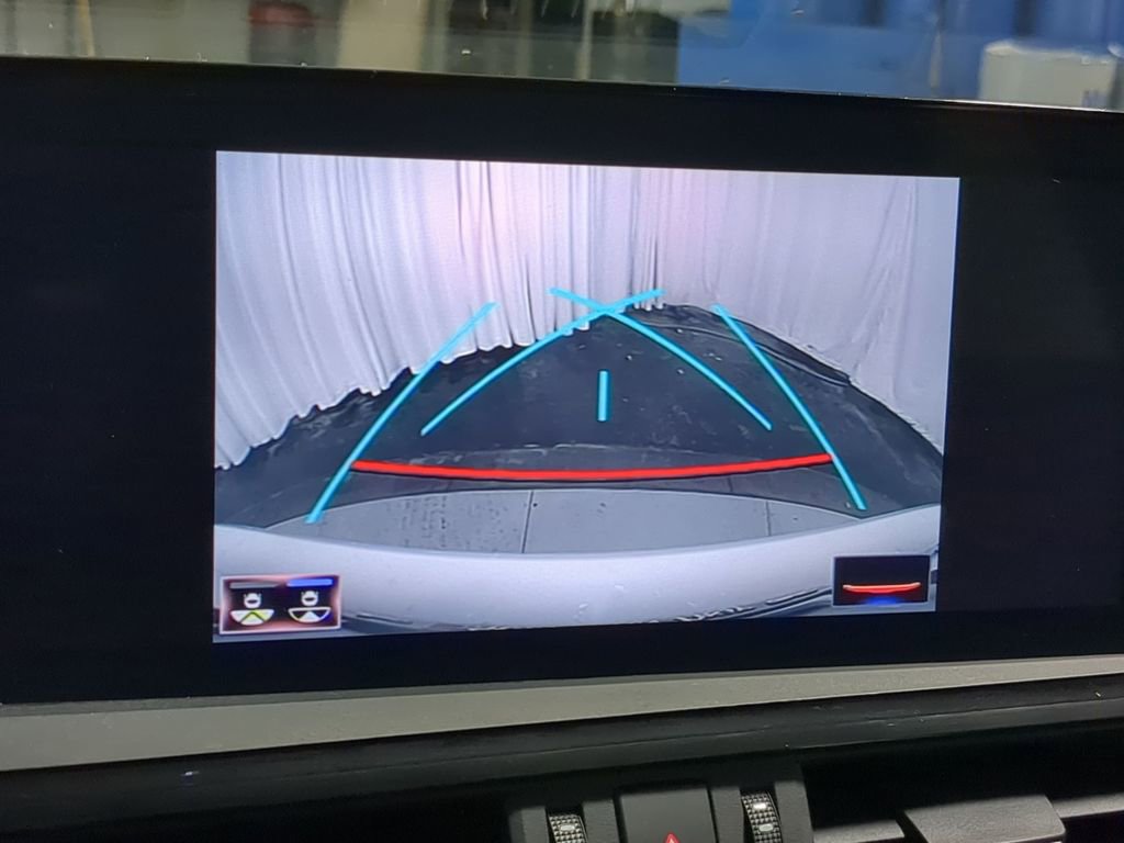 Used 2022 Lexus ES 300h w/ Premium Package image 36