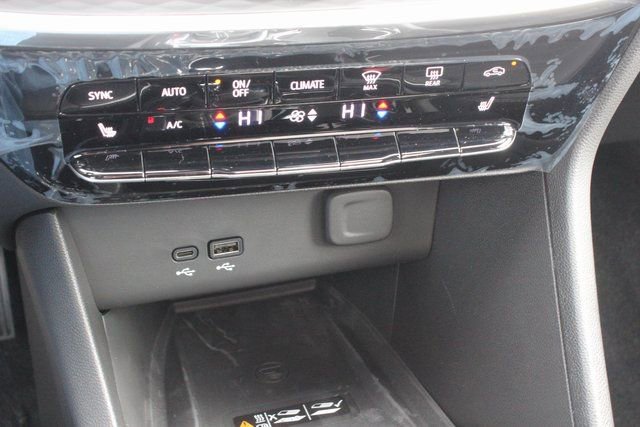 New 2026 Buick Encore GX Avenir w/ Avenir Technology Package image 42