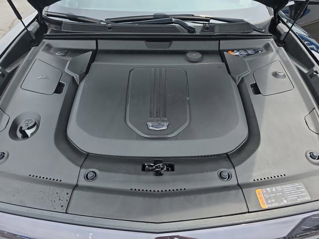 Certified 2024 Cadillac Lyriq Sport AWD/4WD image 31