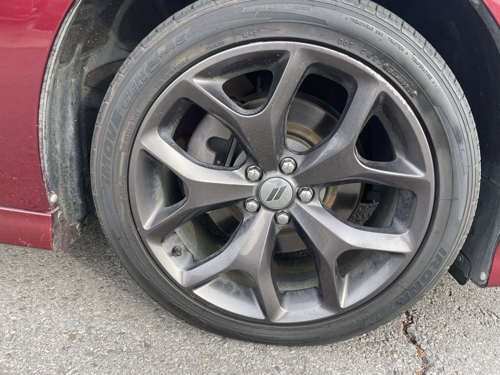 Used 2019 Dodge Charger GT image 33