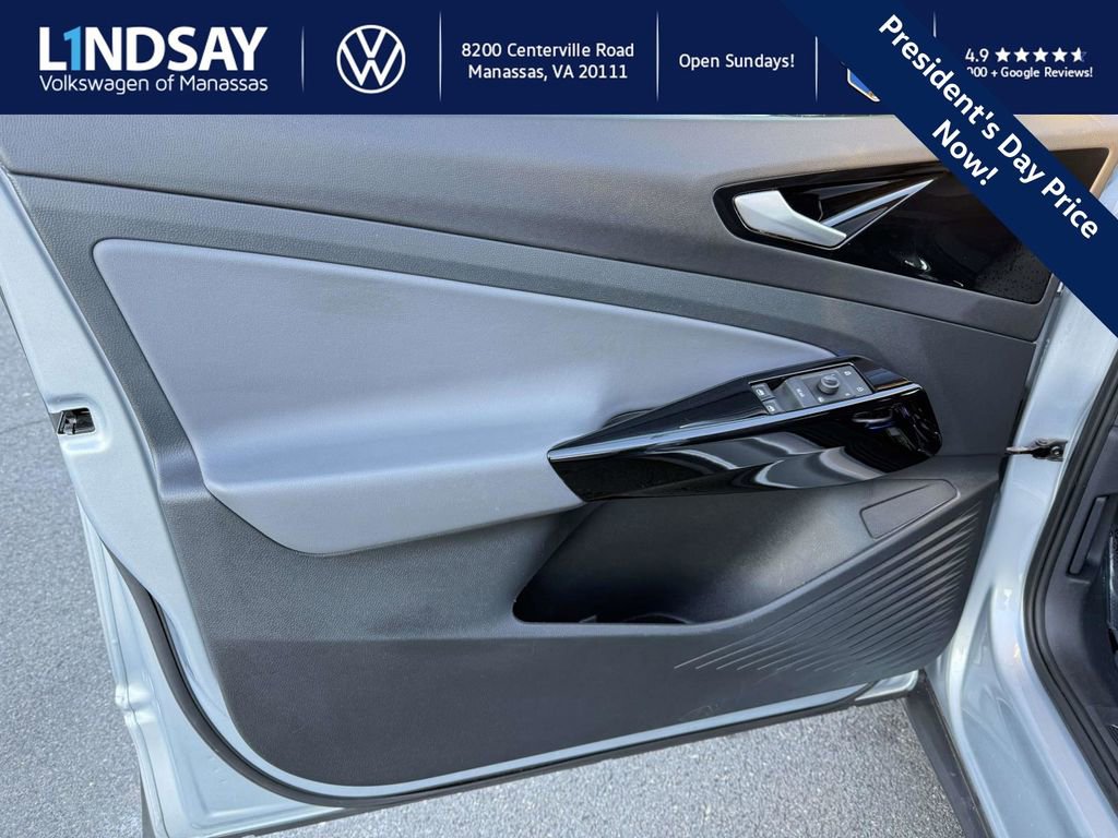 Used 2021 Volkswagen ID.4 Pro image 8