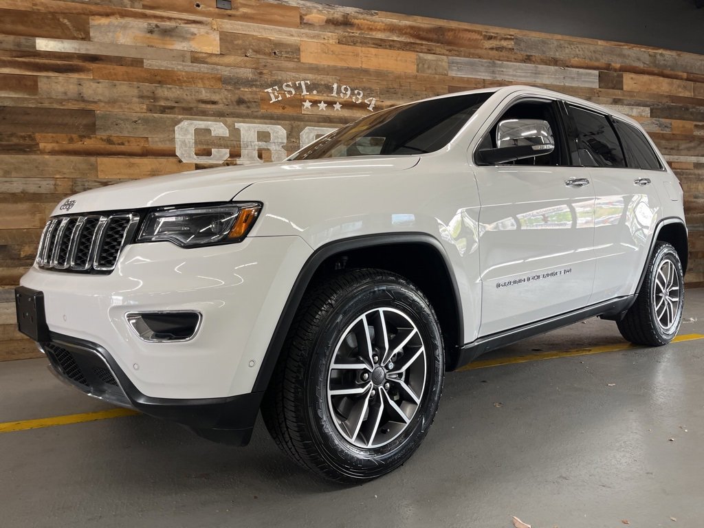 Used 2022 Jeep Grand Cherokee Limited w/ Trailer Tow Group IV image 20