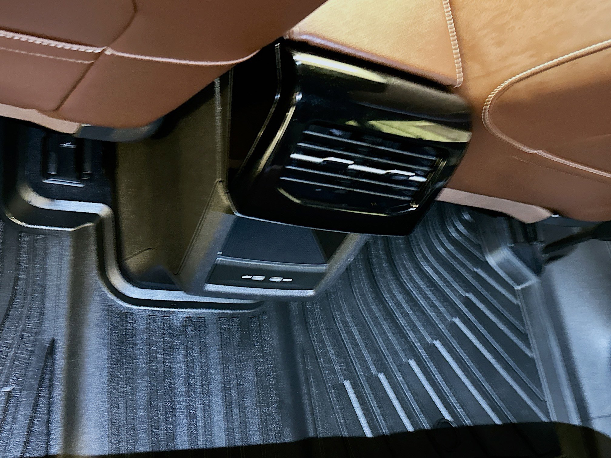 Used 2023 Volkswagen ID.4 Pro image 28