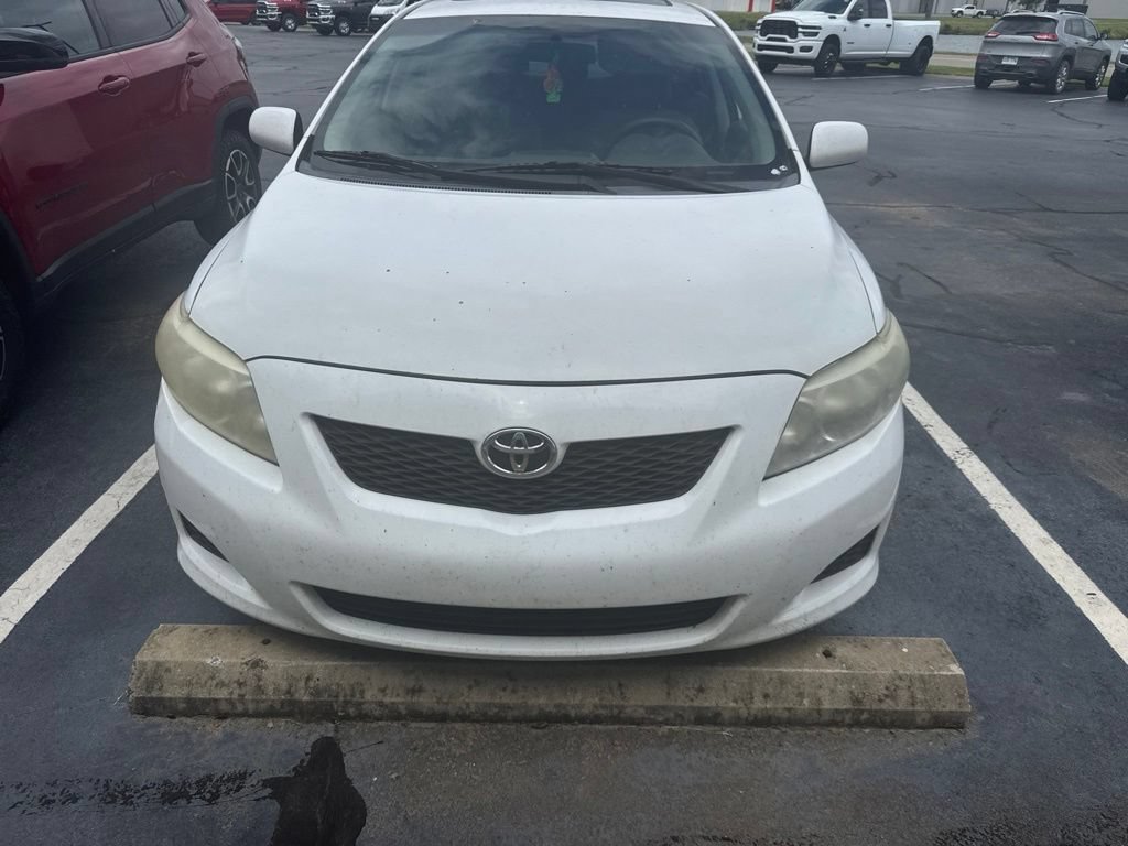 Used 2009 Toyota Corolla LE FWD image 2