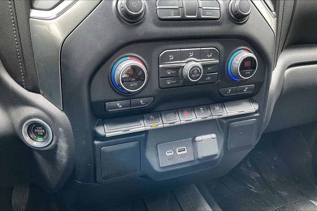 Used 2020 Chevrolet Silverado 1500 LT w/ All-Star Edition image 12