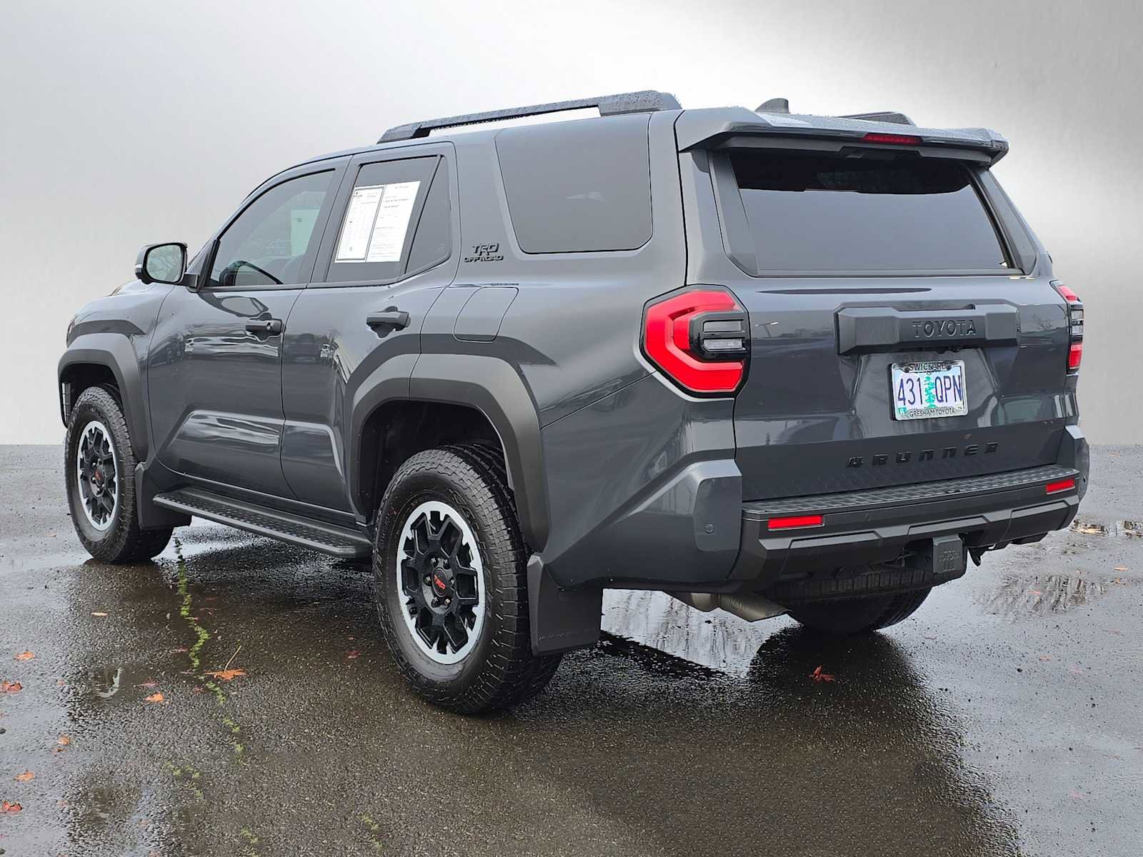 Certified 2025 Toyota 4Runner TRD Off-Road Premium image 6