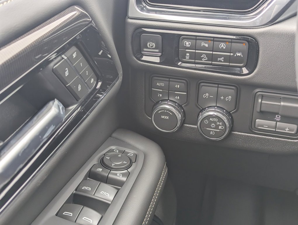 New 2026 GMC Yukon Elevation image 22