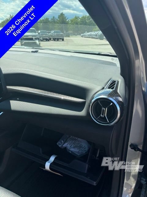 New 2026 Chevrolet Equinox LT w/ Convenience Package II AWD/4WD image 30