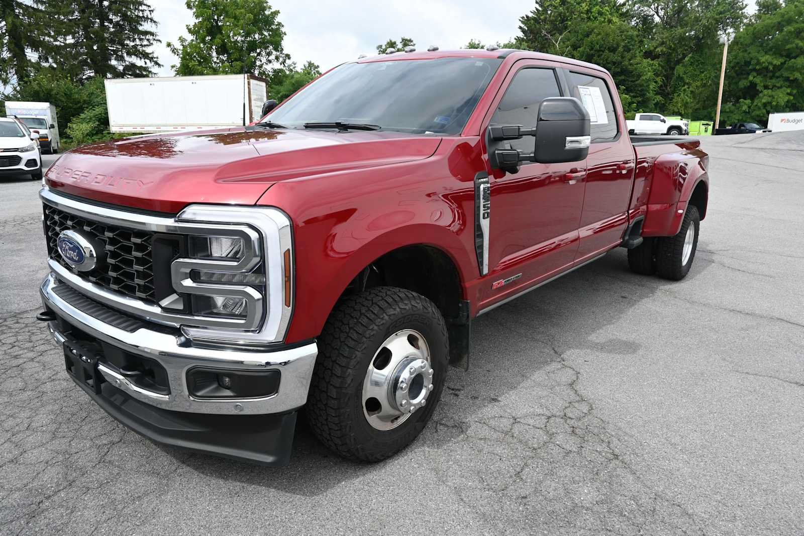 Certified 2025 Ford F350 Lariat w/ Lariat Ultimate Package AWD/4WD image 2