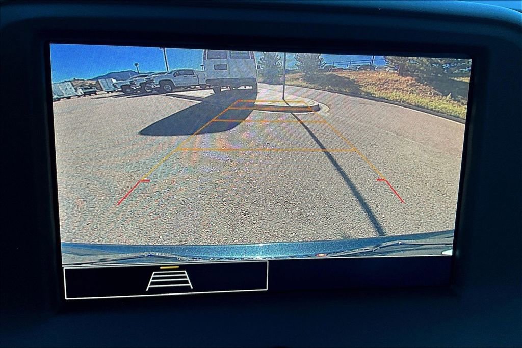 Used 2021 Chevrolet Camaro LS image 23