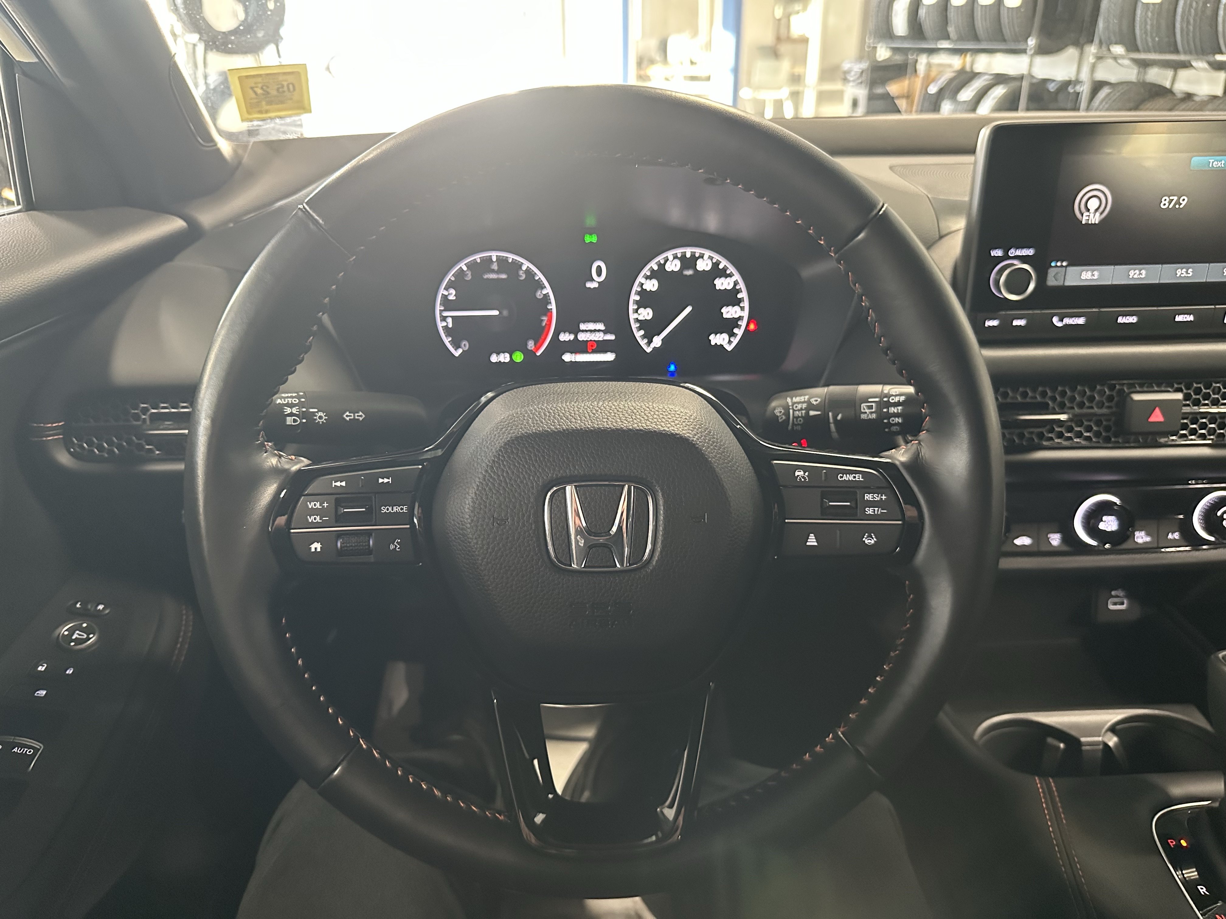 Used 2025 Honda HR-V Sport image 10