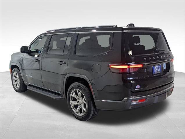 Certified 2022 Jeep Wagoneer Series II w/ Rear Seat Video Group 1 AWD/4WD image 5