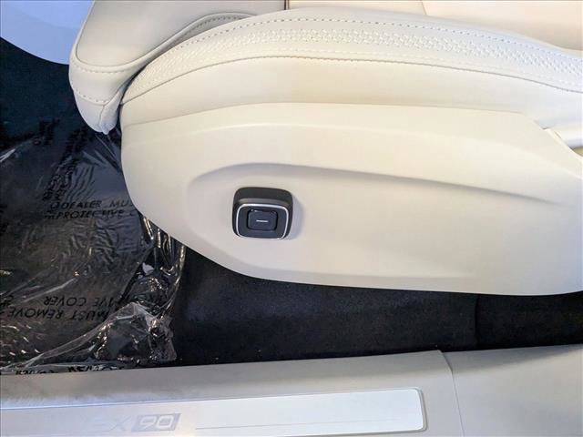 New 2025 Volvo EX90 Ultra image 4