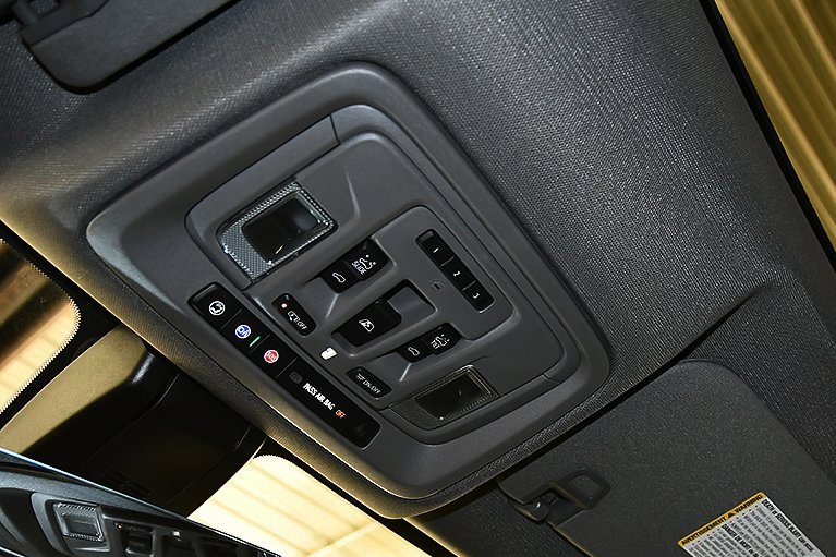 Used 2023 Chevrolet Silverado 2500 LTZ w/ LTZ Premium Package image 28