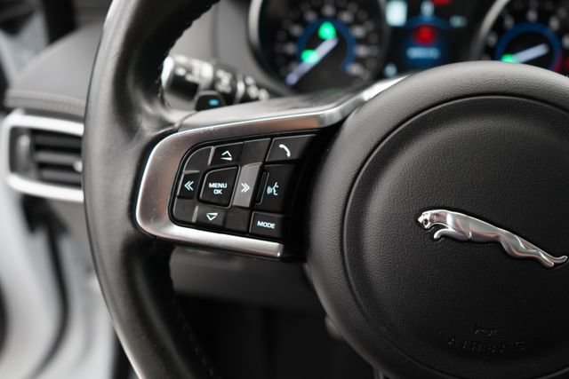 Used 2017 Jaguar F-PACE R-Sport AWD/4WD image 17
