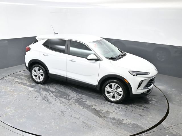 Used 2025 Buick Encore GX Preferred image 39