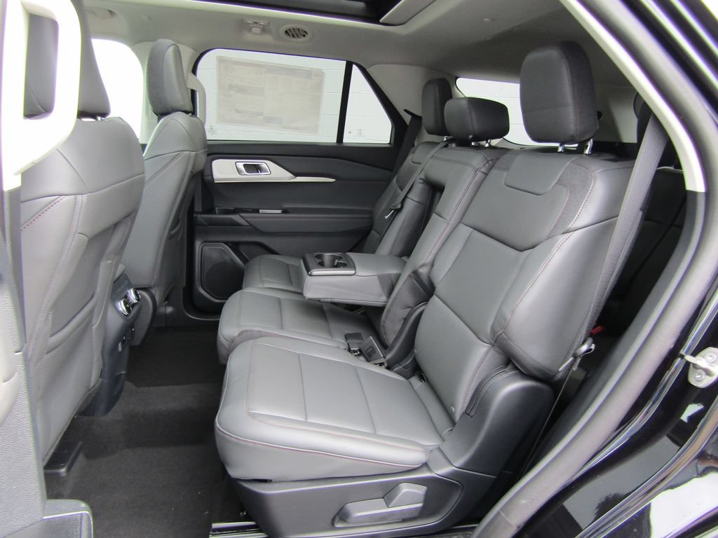 New 2026 Ford Explorer Active w/ Active Comfort Package AWD/4WD image 23