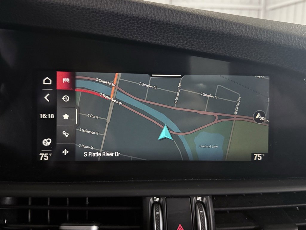 Used 2022 Alfa Romeo Giulia Veloce image 32