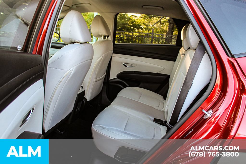 Used 2025 Hyundai Tucson SEL FWD image 17