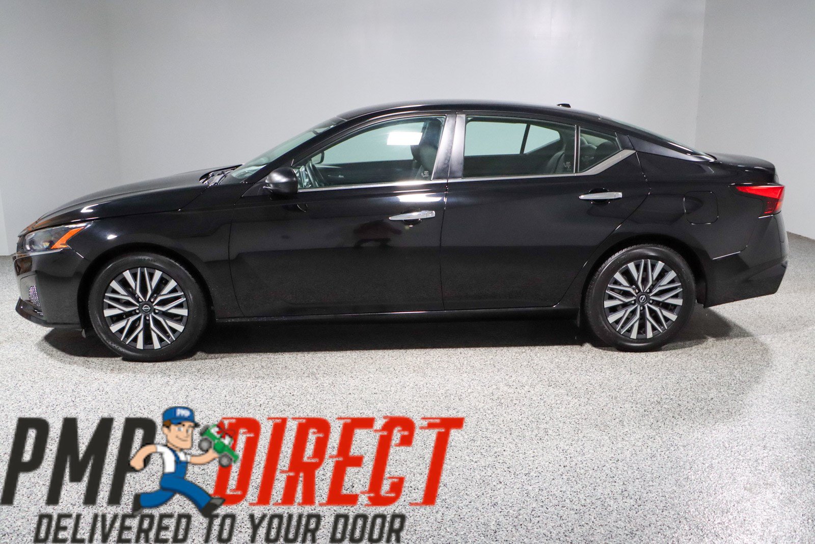 Used 2024 Nissan Altima 2.5 SV FWD image 10