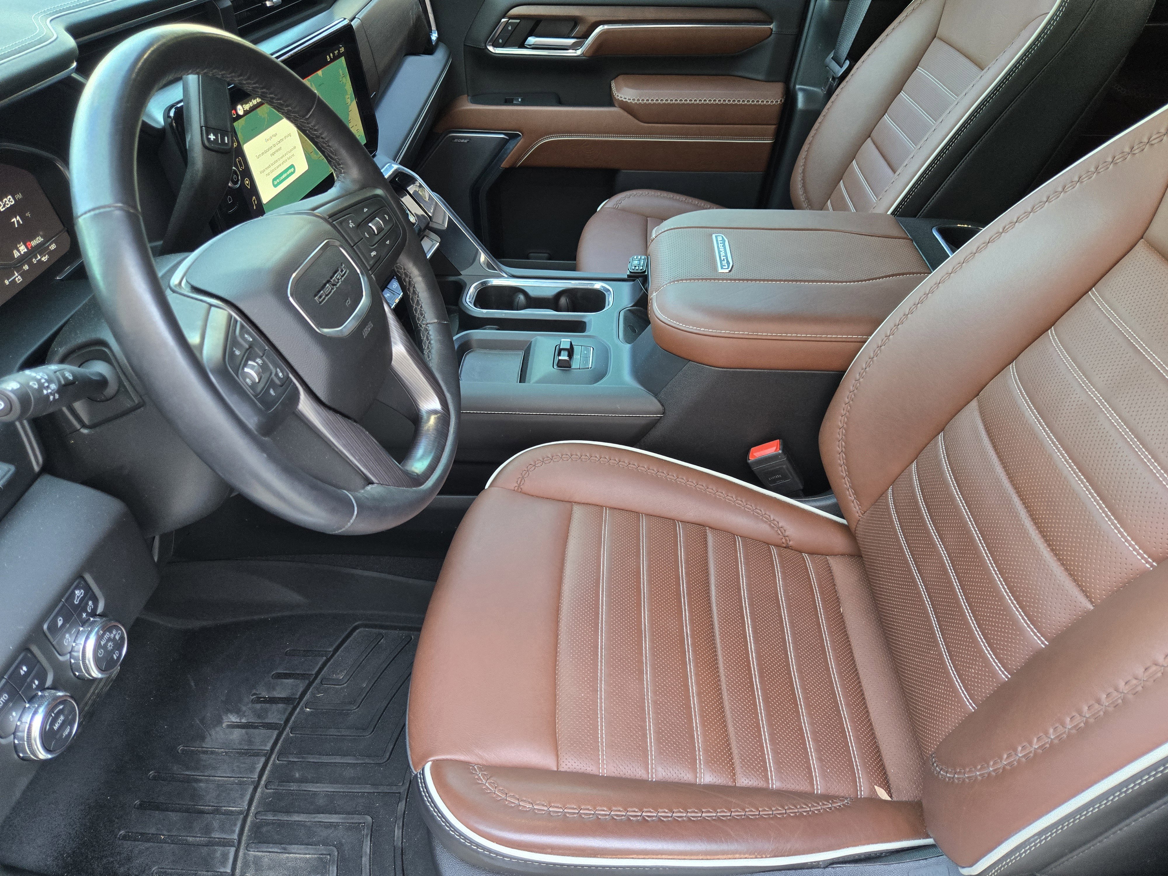 Used 2024 GMC Sierra 3500 Denali Ultimate image 9