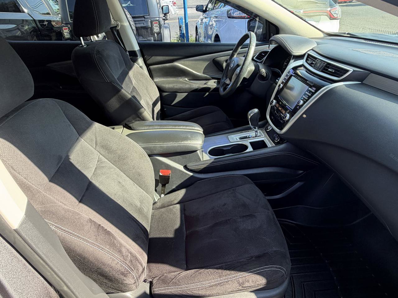 Used 2018 Nissan Murano SV AWD/4WD image 24