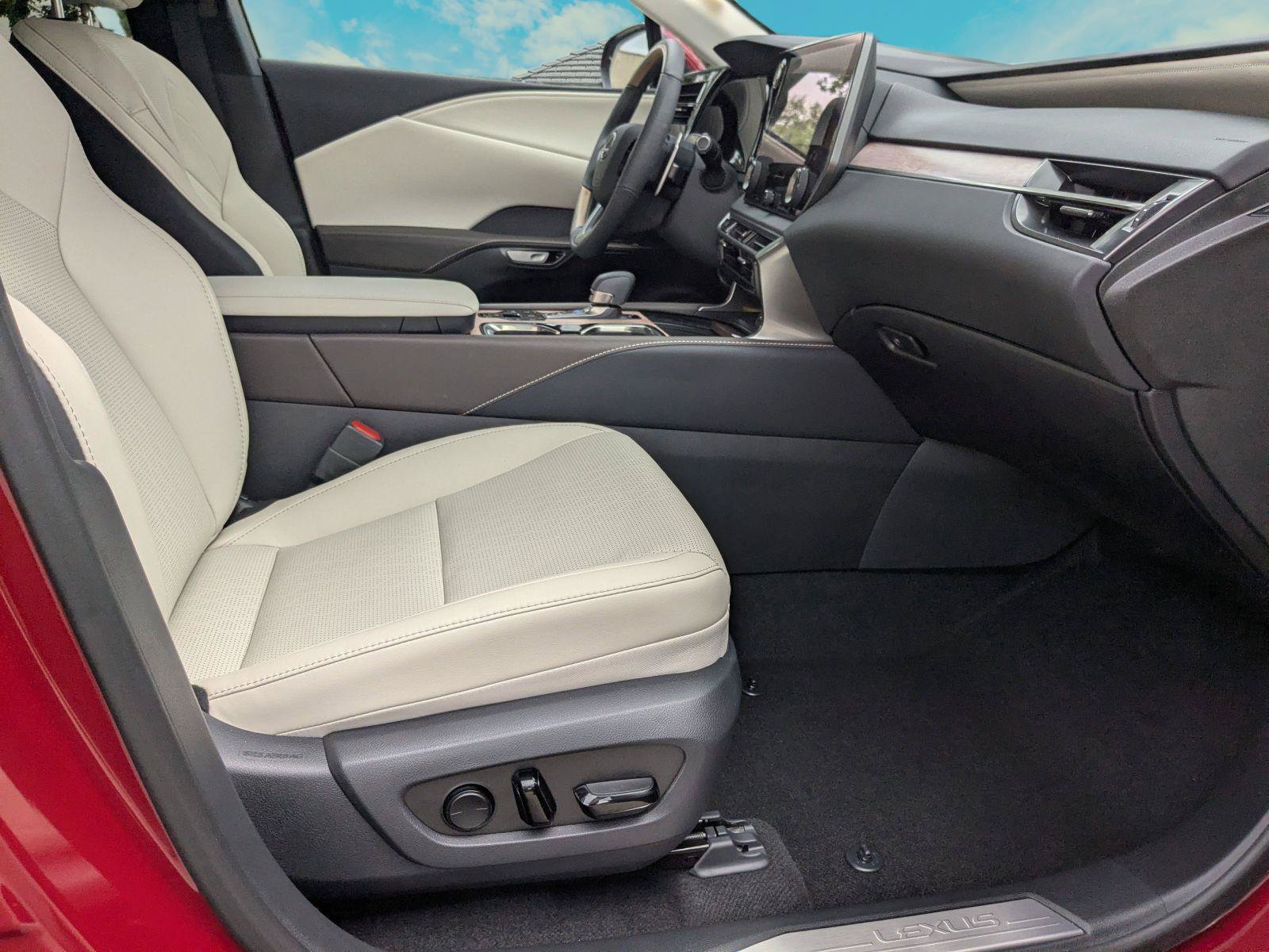 Certified 2026 Lexus RX 350 Premium Plus w/ Convenience Package AWD/4WD image 20
