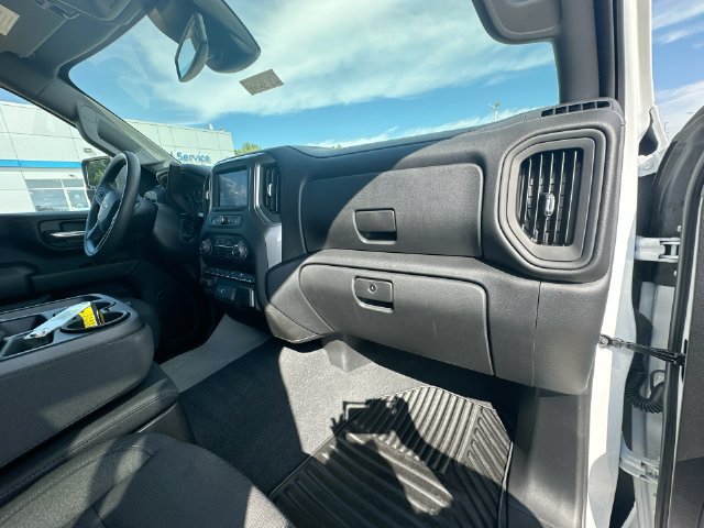 Used 2026 Chevrolet Silverado 2500 Custom w/ Custom Value Package AWD/4WD image 38