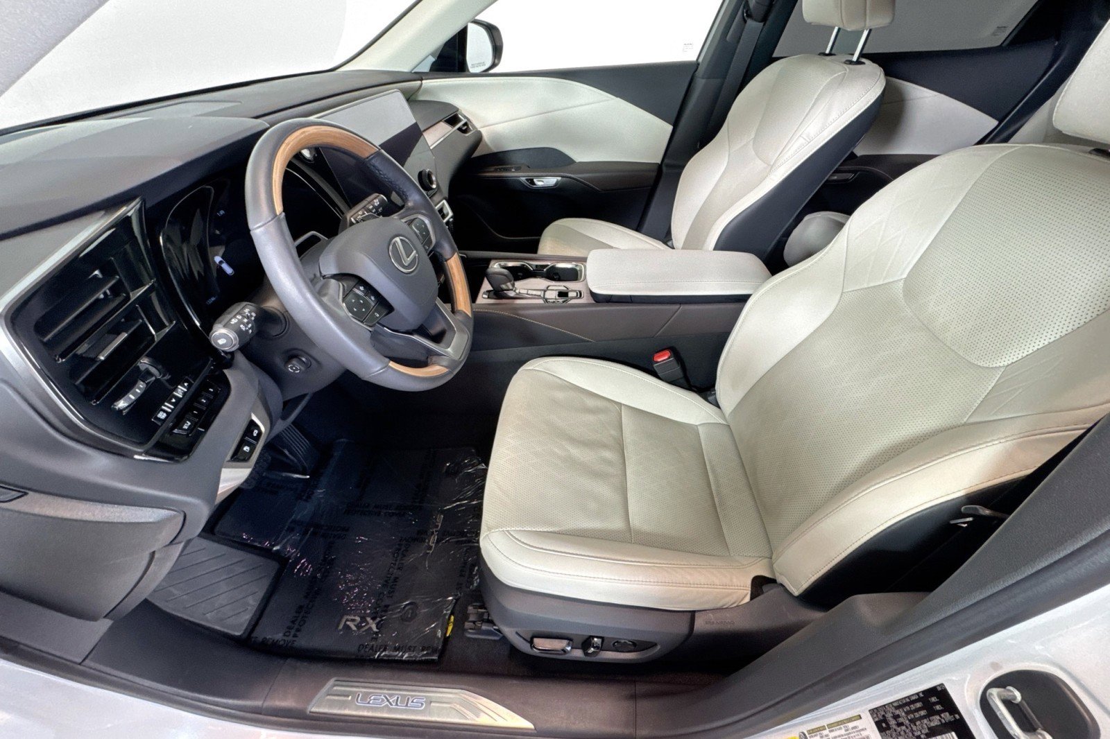 Used 2024 Lexus RX 350 w/ Convenience Package AWD/4WD image 19