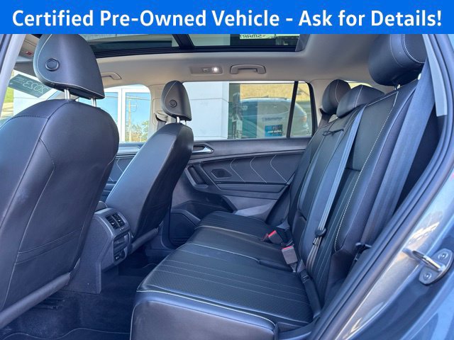 Certified 2023 Volkswagen Tiguan SE w/ Panoramic Sunroof Package AWD/4WD image 19