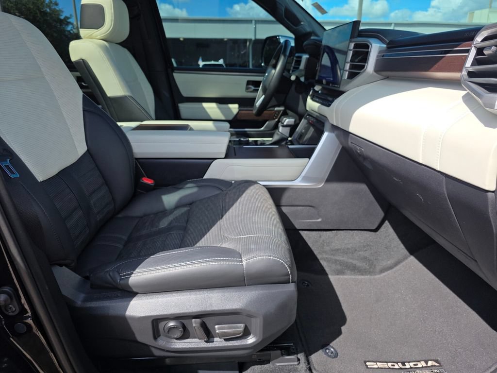 Used 2024 Toyota Sequoia Capstone AWD/4WD image 14