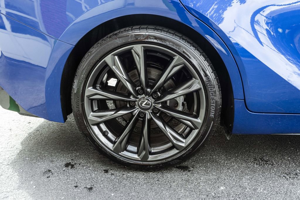 Used 2023 Lexus IS 350 F Sport AWD/4WD image 32