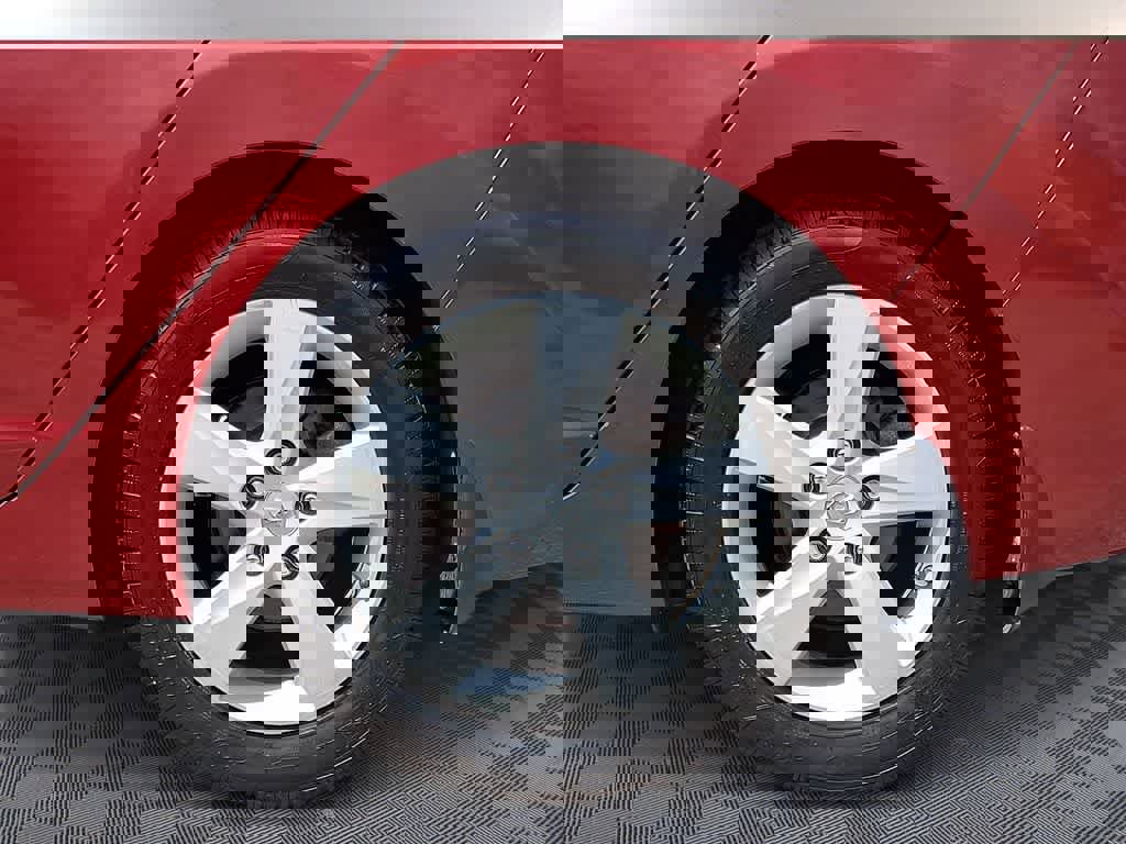 Used 2012 Hyundai Elantra GLS w/ Preferred Pkg 3 FWD image 8