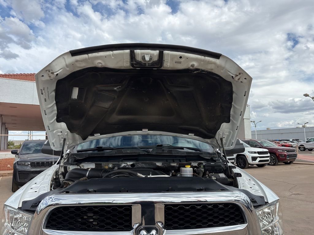 Used 2018 RAM 2500 Tradesman w/ Chrome Appearance Group image 44