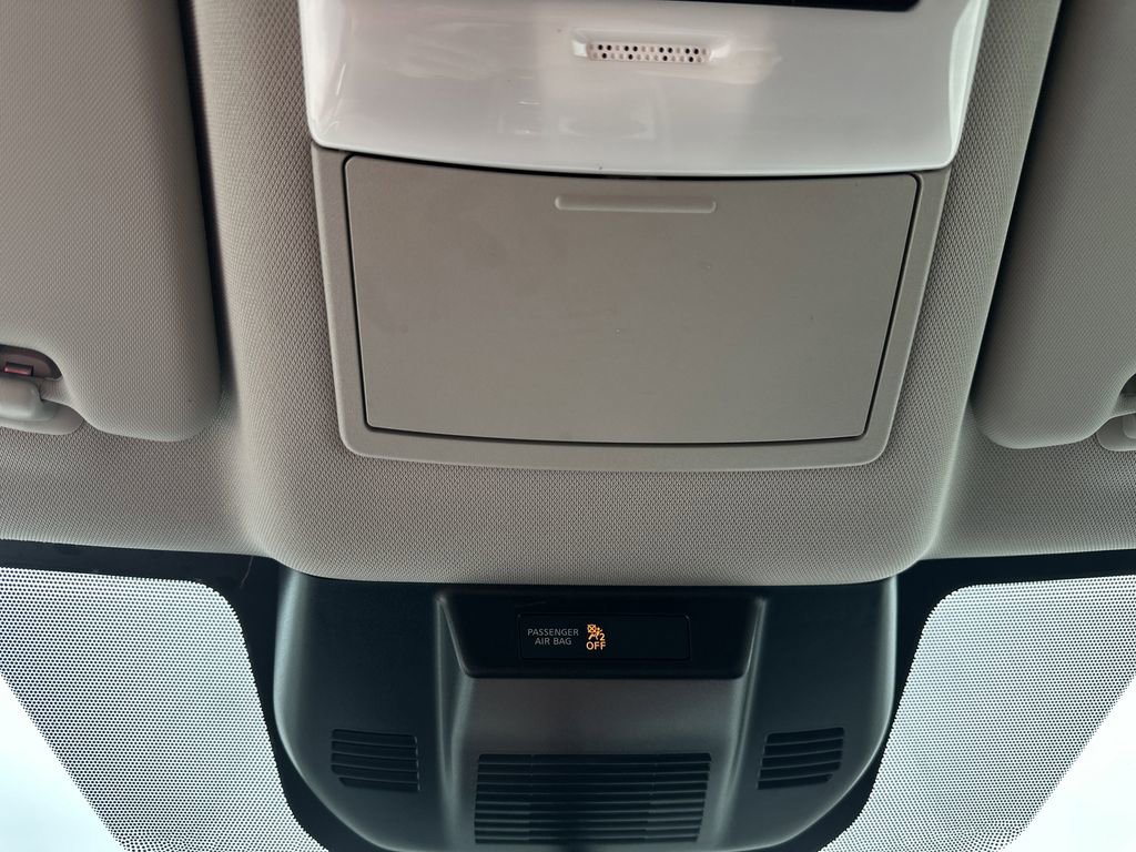Used 2023 Nissan Rogue SV FWD image 26
