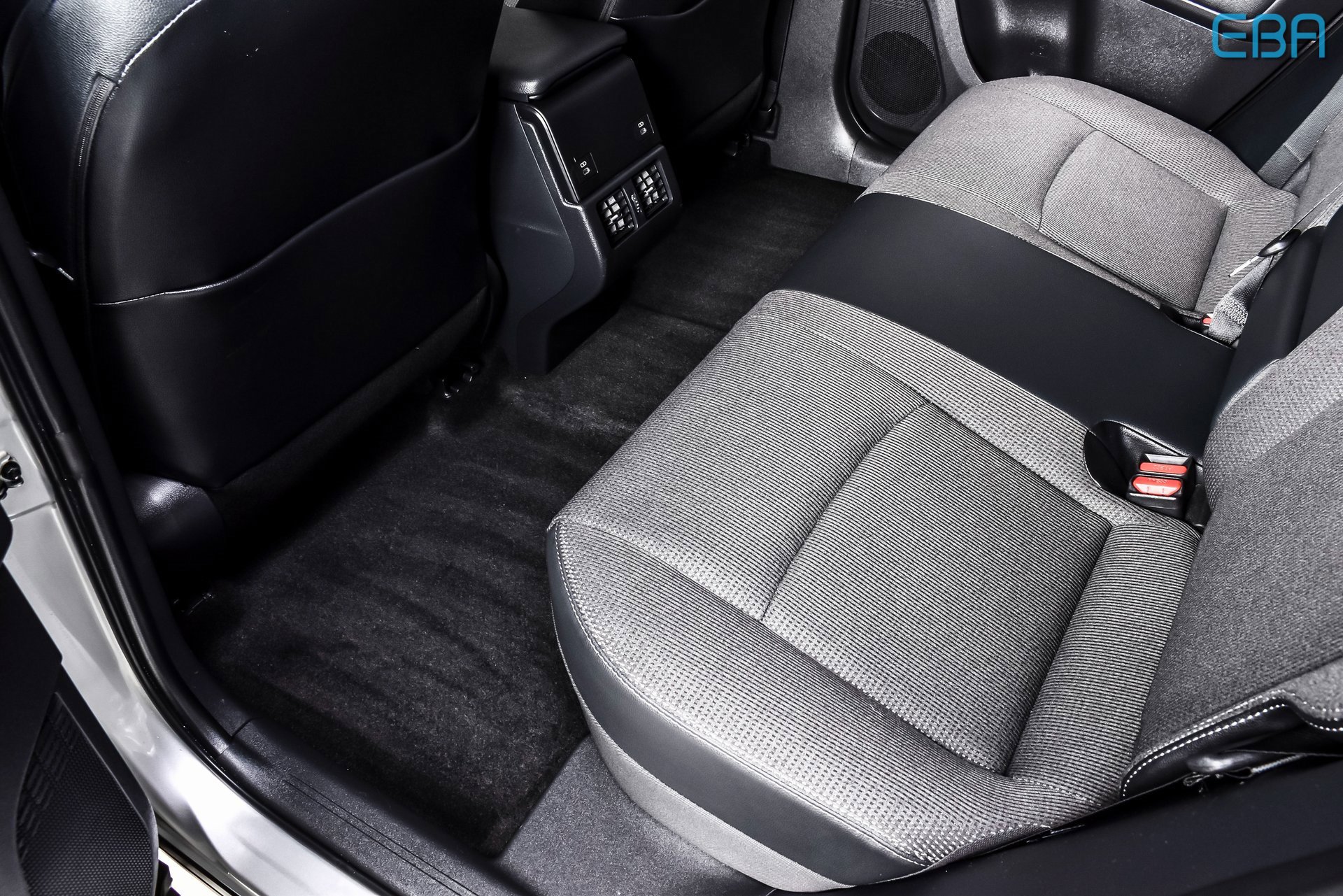 Used 2024 Toyota bZ4X XLE w/ Weather Package image 20