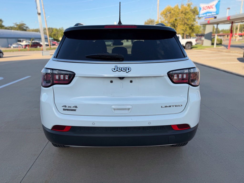 Used 2023 Jeep Compass Limited AWD/4WD image 4