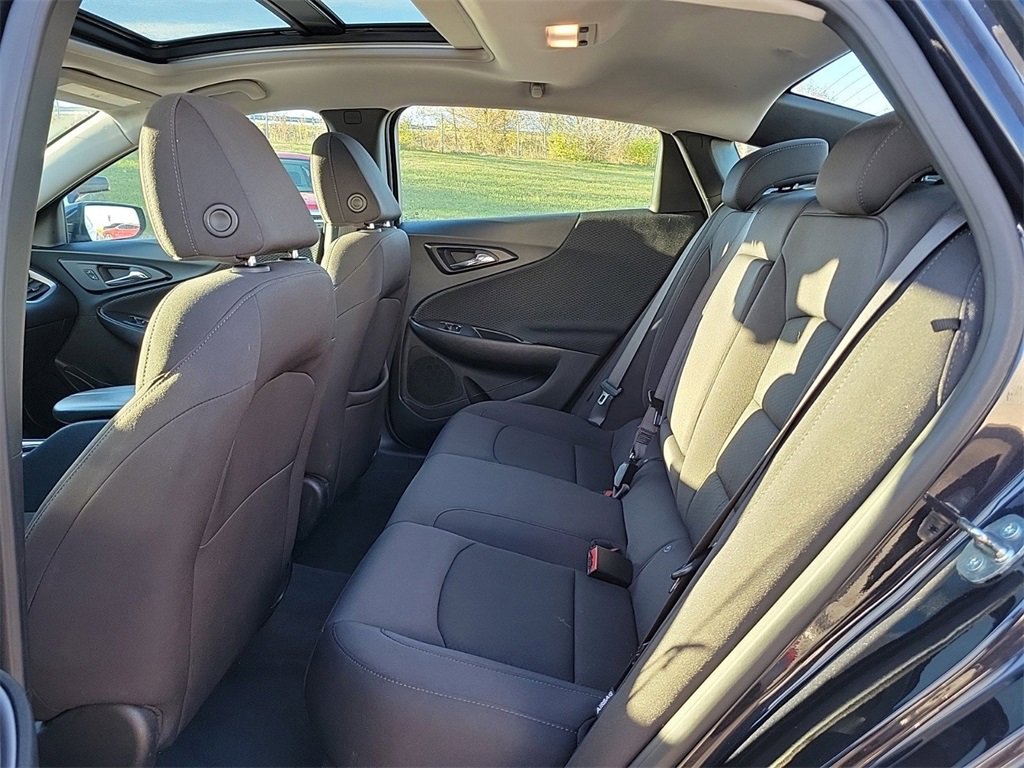 Used 2023 Chevrolet Malibu LT image 12
