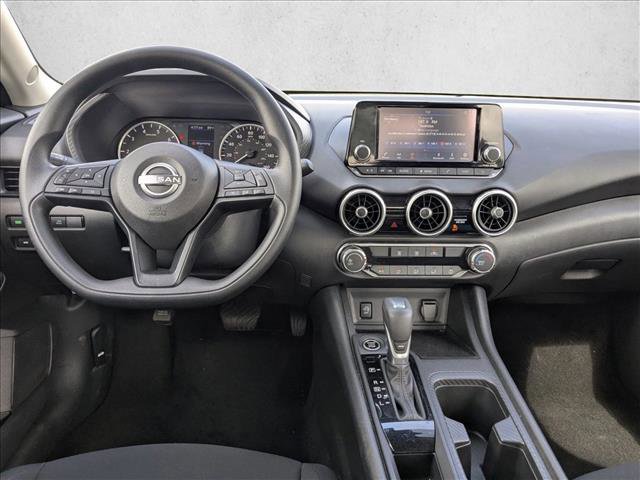 Used 2025 Nissan Sentra S image 17
