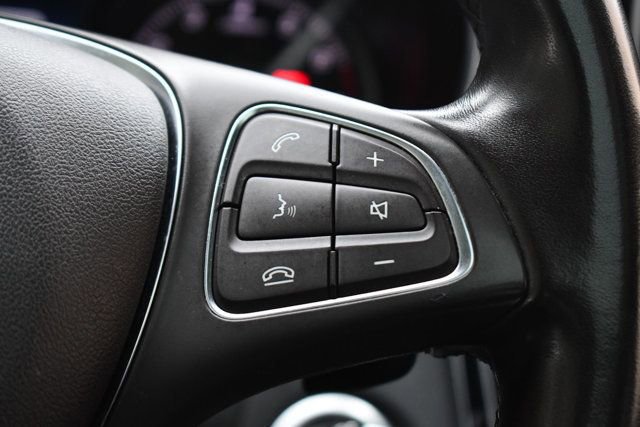 Used 2018 Mercedes-Benz GLC 300 GLC 300 4MATIC SUV w/ Multimedia Package image 27