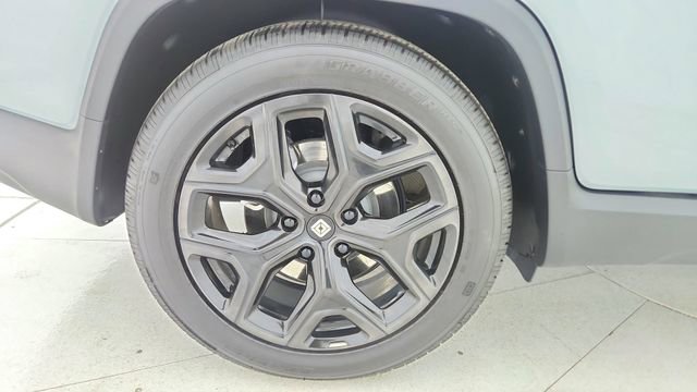 Used 2023 Rivian R1T Adventure image 57