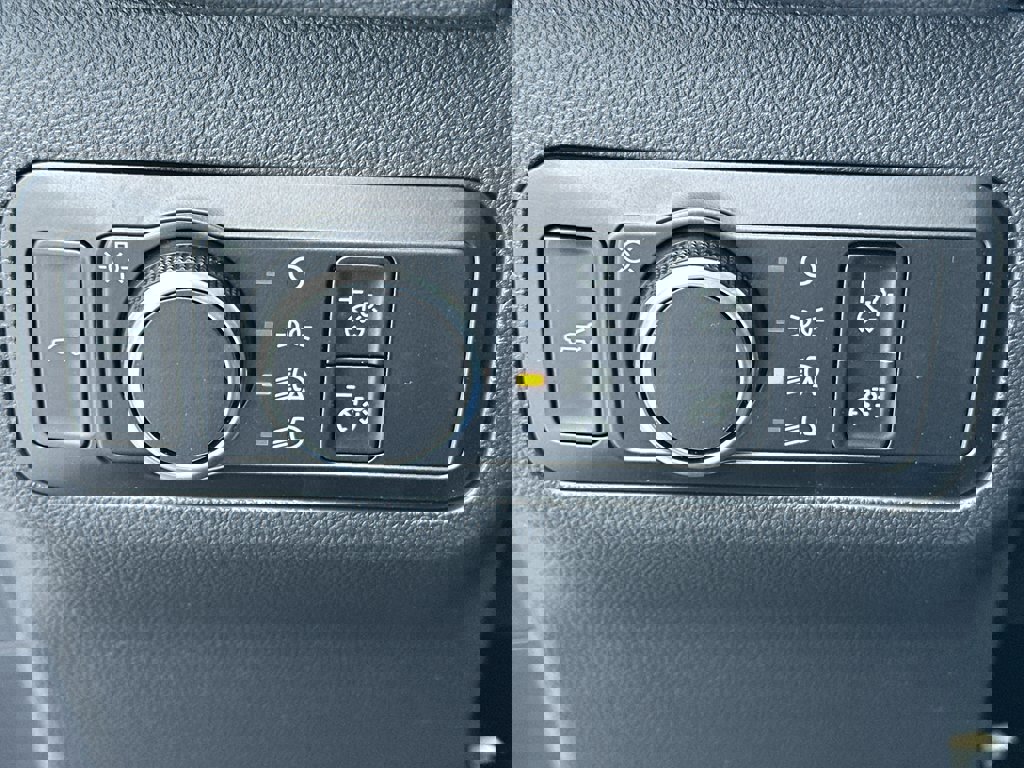 New 2026 Ford Escape Active w/ Cold Weather Package image 25