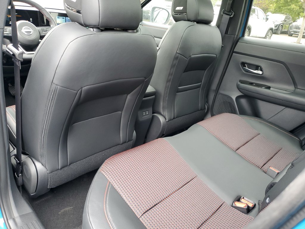 New 2027 Nissan Kicks SR w/ SR Premium Package AWD/4WD image 15