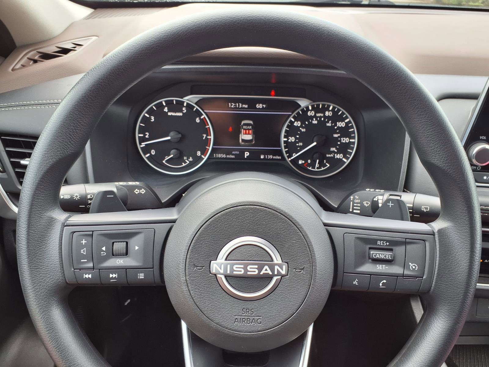 Used 2023 Nissan Rogue S image 13