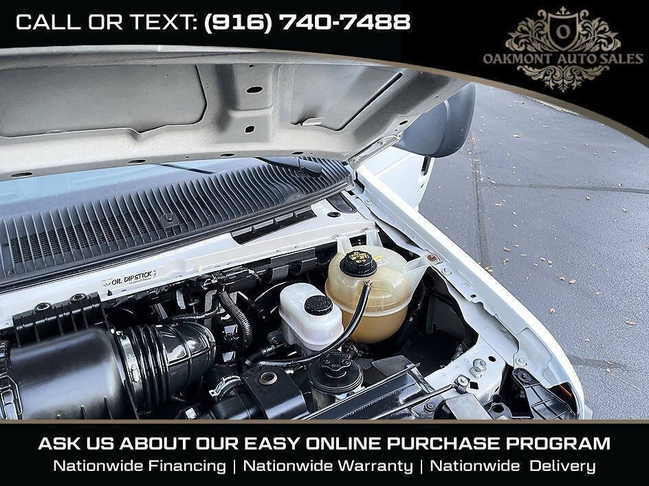 Used 2011 Ford E-250 and Econoline 250 Extended RWD image 24